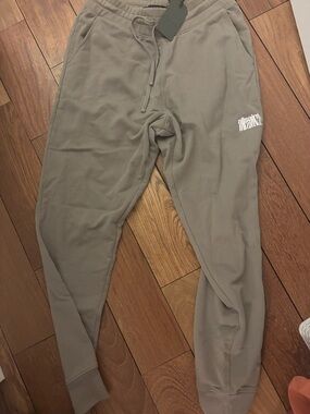 NEW WITH TAGS AllSaints men’s retract sweatpants size medium “bay leaf taupe”